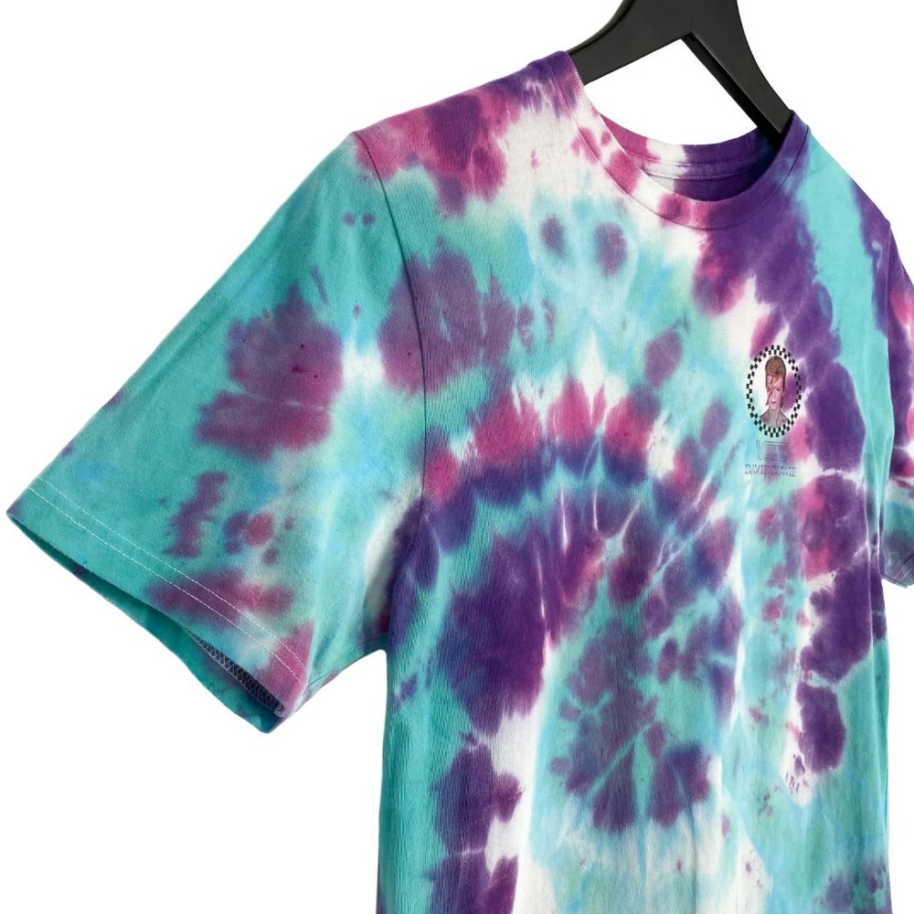 VANS x DAVID BOWIE Aladdin Sane Tie-Dye Shirt - Picture 4 of 16